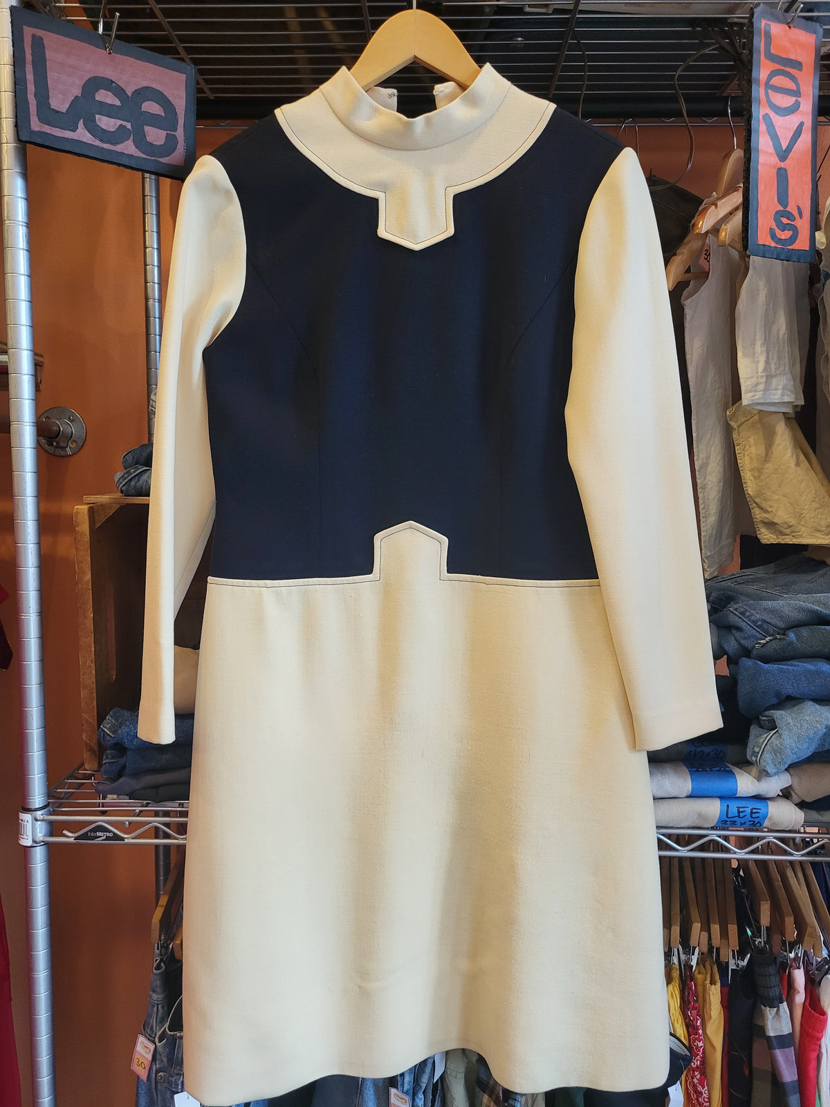 1960s Eleanor Brenner for Brenner Couture Wool Knit Mod A-Line Dress